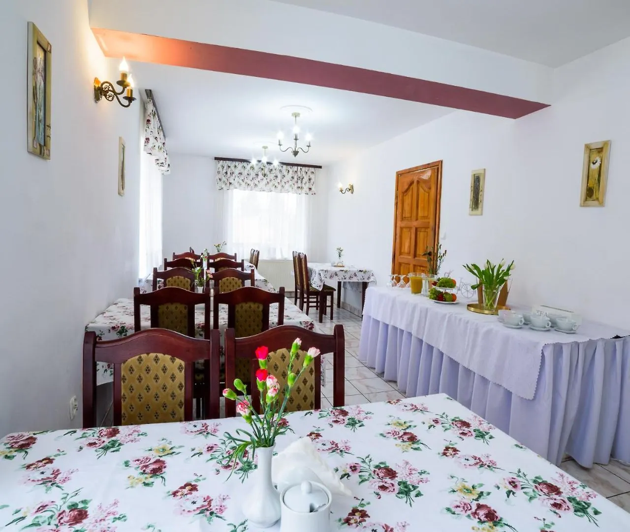 Krolowa Sniegu Karpacz Bed & Breakfast