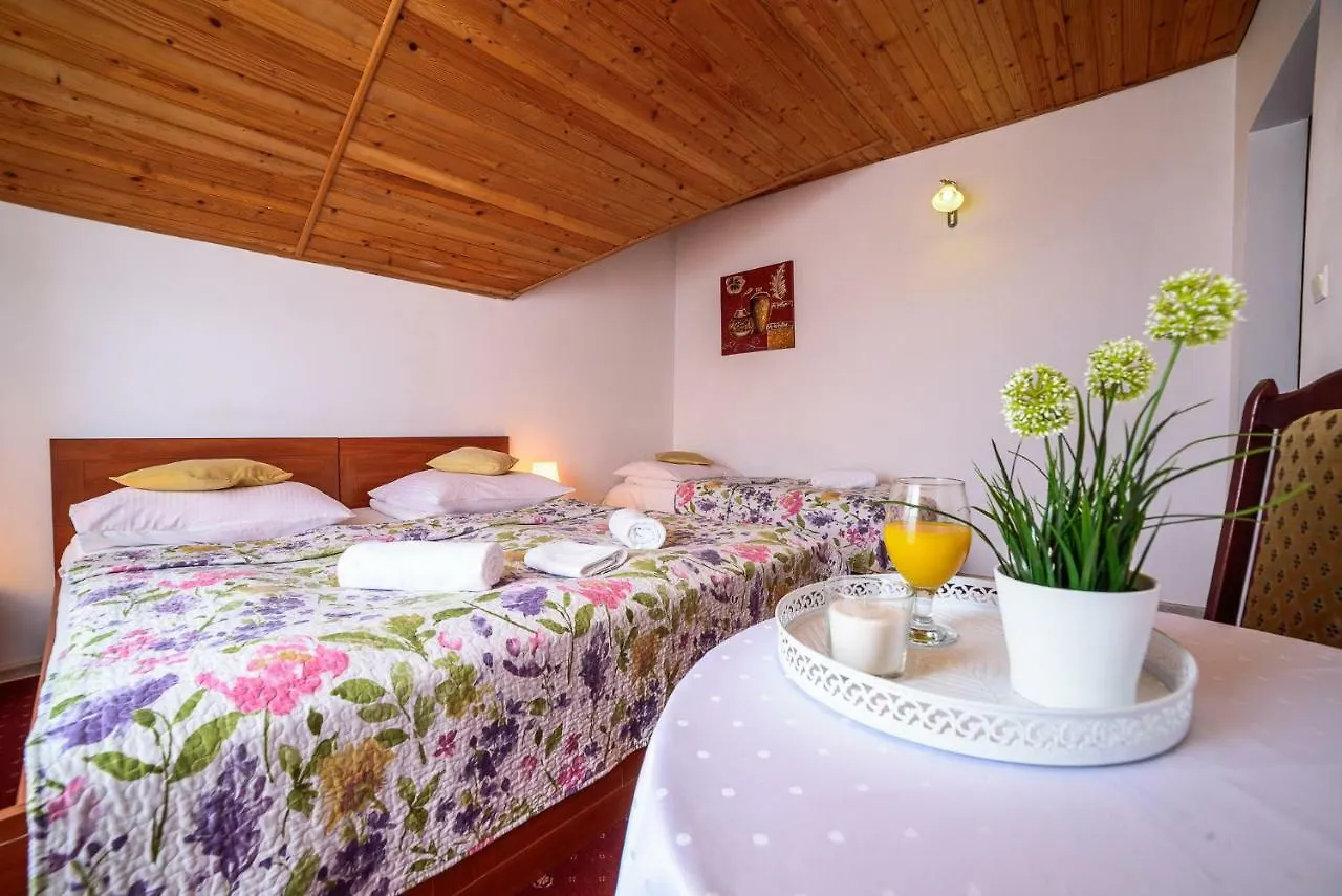 Bed & Breakfast Krolowa Sniegu Karpacz Poland